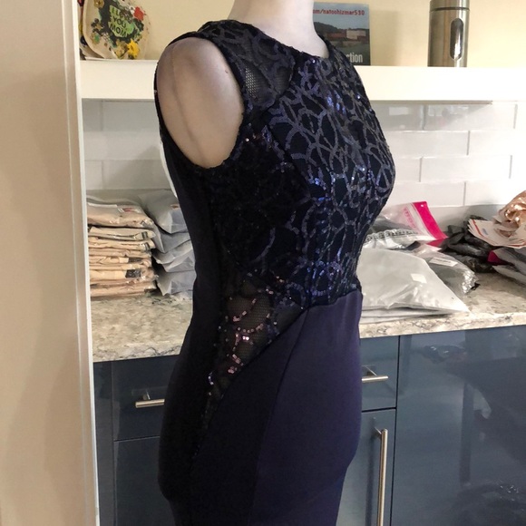Fits 6-8 Navy mesh top mermaid maxi - Picture 7 of 9